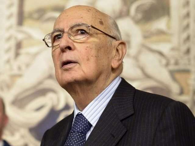 Italia sì, Italia no:: e riconferma di Napolitano.